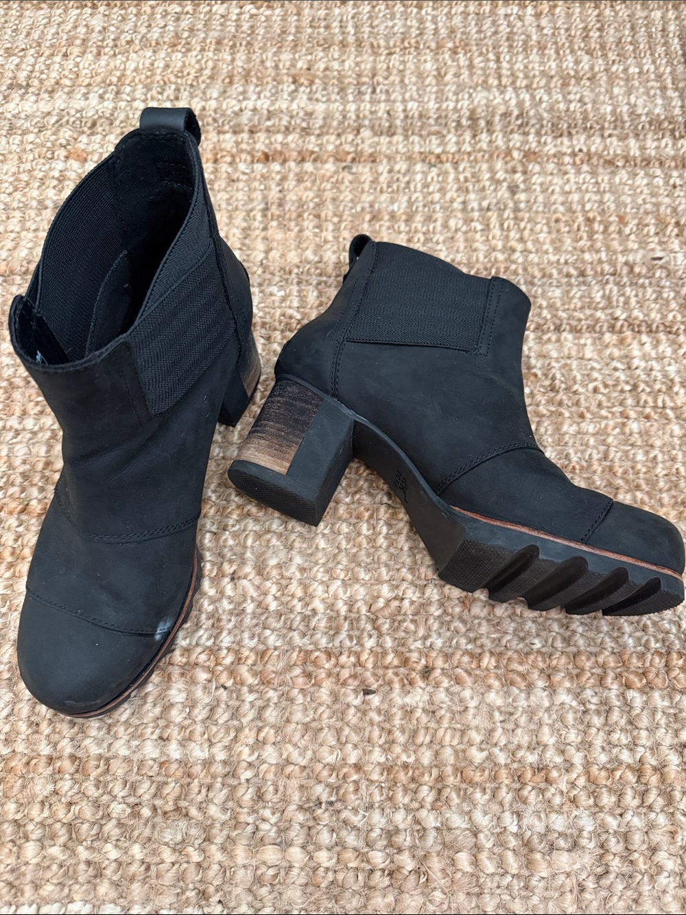 Sorel Black Nubuck Heel Chelsea Ankle Boots